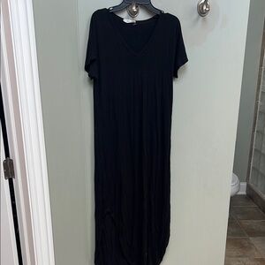 Jolie Black Casual Sheath Maxi Dress